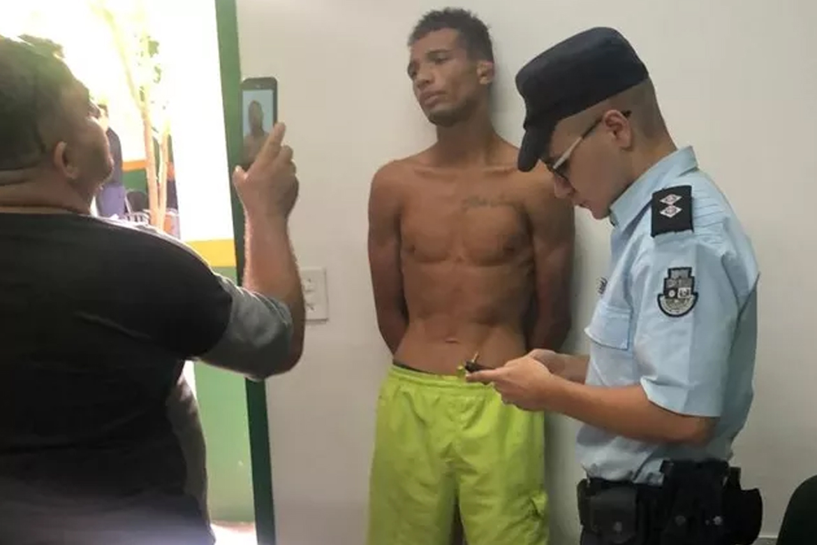 Ex-lutador foi preso suspeito de sufocar namorado com mata-leão