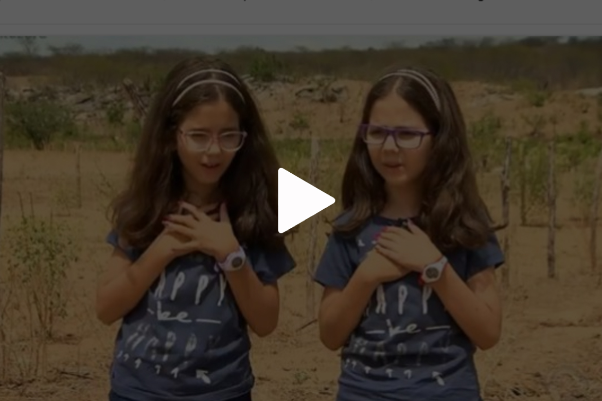 Dez anos após o nascimento, veja como estão hoje as gêmeas siamesas separadas ainda bebês em Santa Quitéria