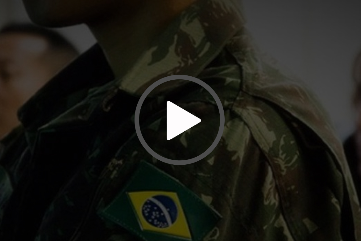 Mais de 120 mil filhas solteiras de militares recebem pensão