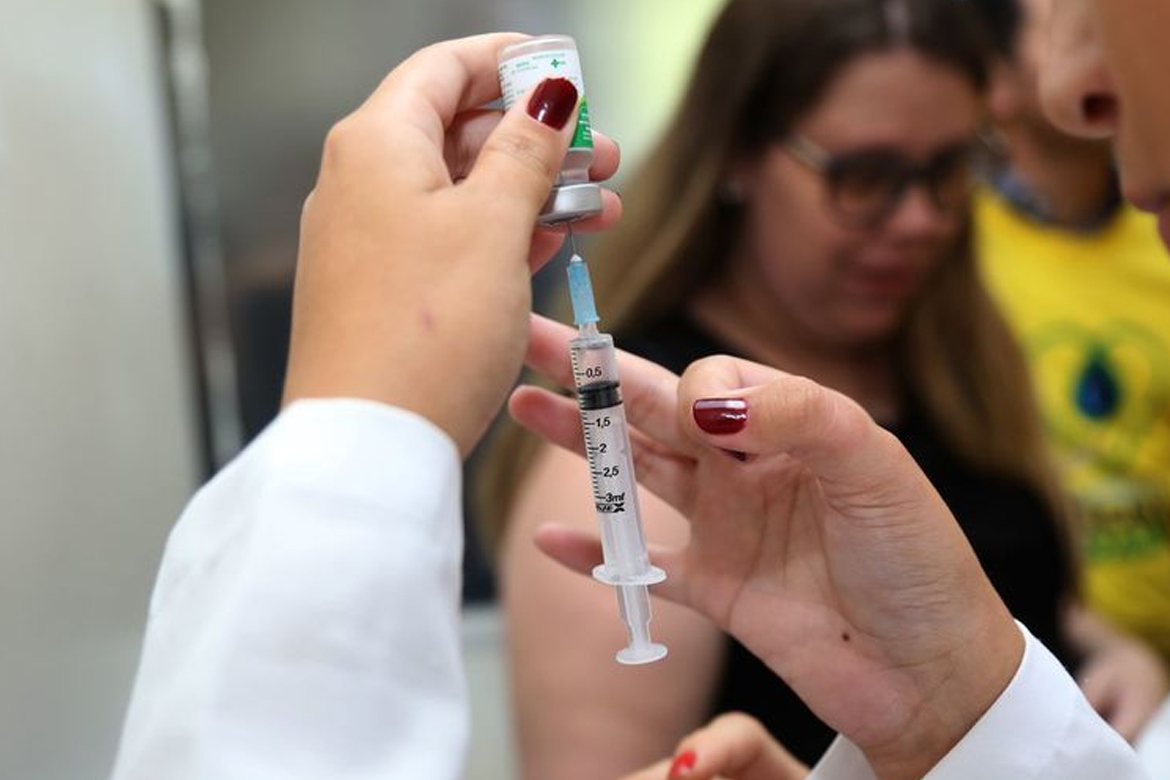Pesquisa estuda eficácia da vacina BCG contra o coronavírus