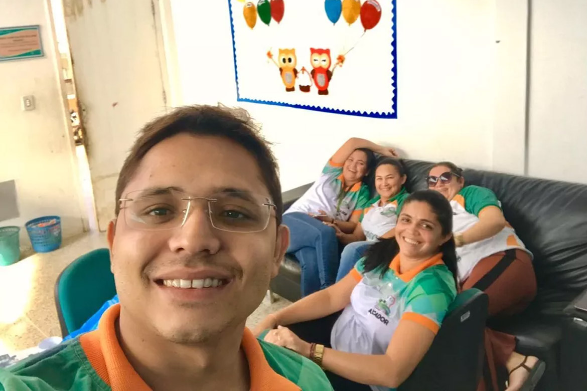 Professor morre por Covid-19 um dia antes do nascimento dos filhos gêmeos no Ceará