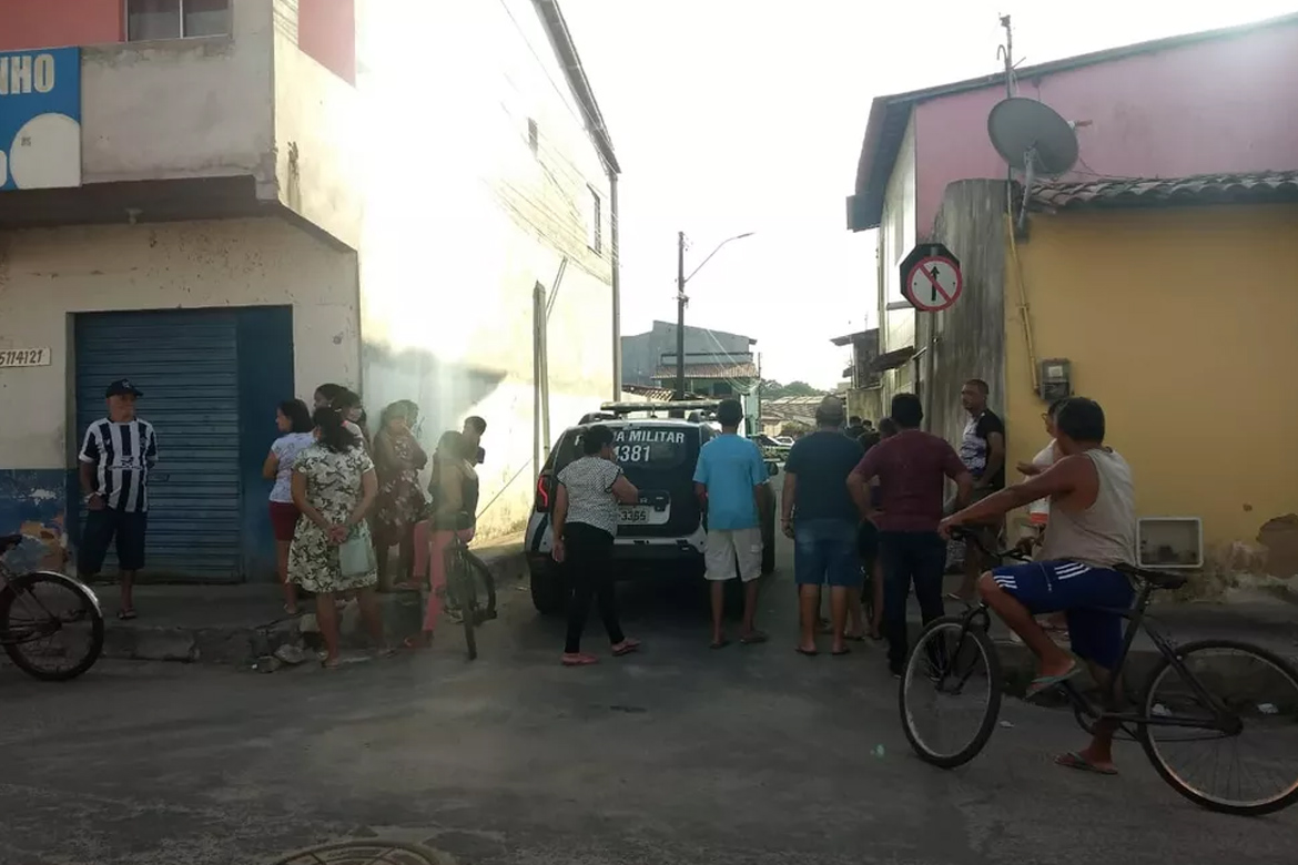 Homem foi morto a tiros na frente de sua mulher grávida em Maracanaú