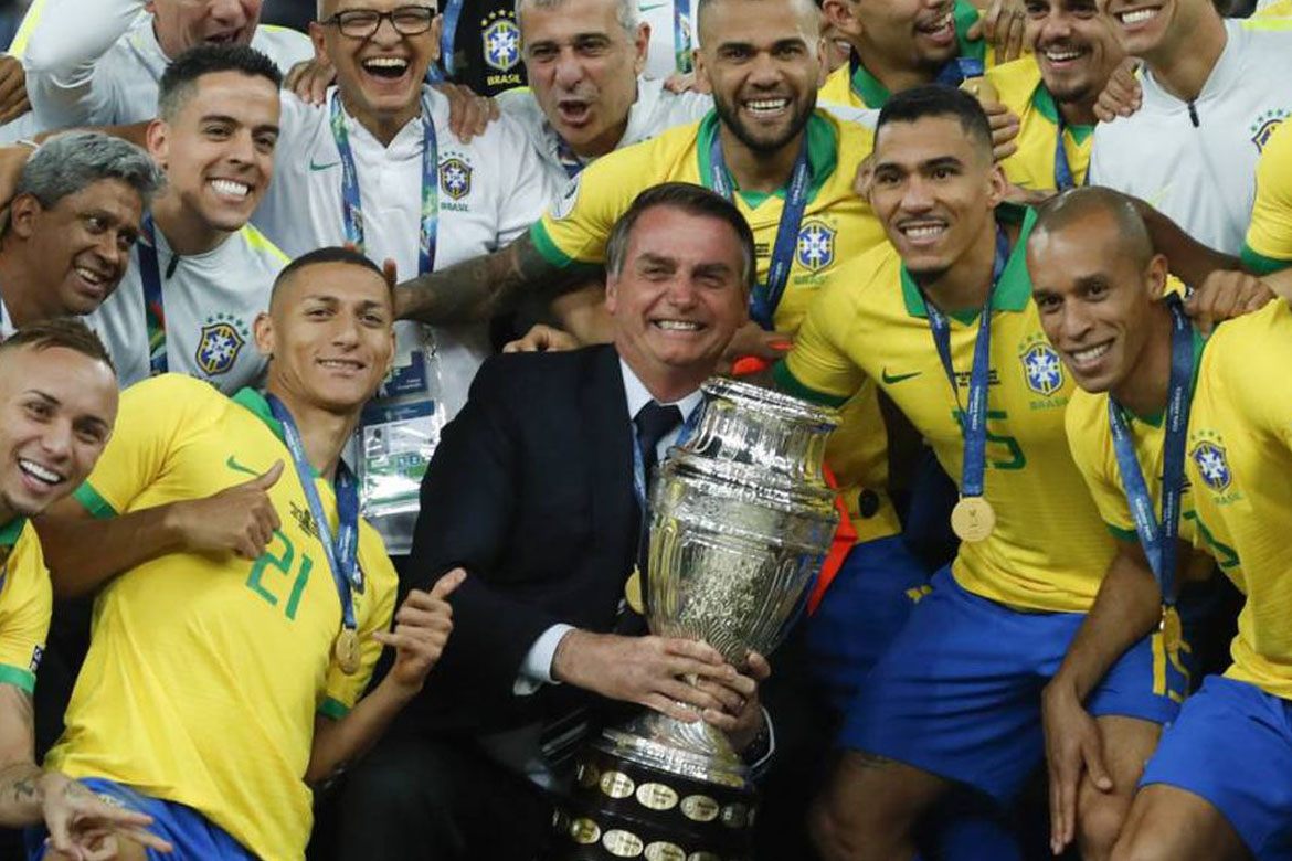 BOLSONARO ACEITA COPA AMÉRICA, RECUA APÓS INDIGNAÇÃO DAS REDES