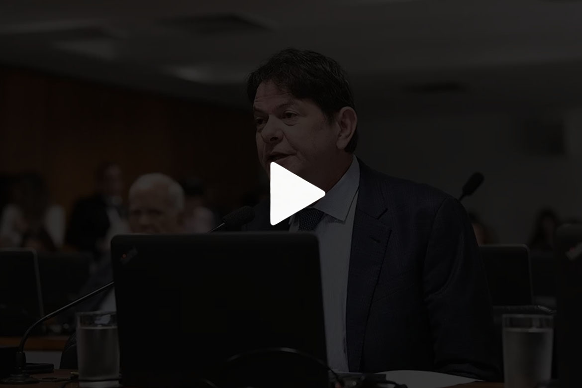 Senador Cid Gomes bem que avisou quem é o Presidente da Câmara Arthur Lira