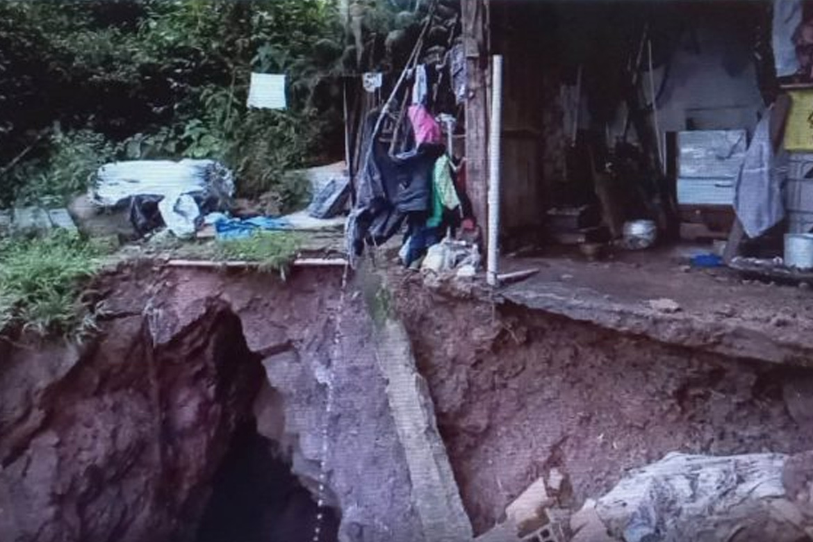 Mina de ouro é descoberta após o desabamento de paredes de uma casa
