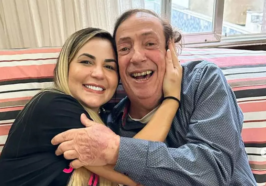 Ator que viveu Beiçola, Marcos Oliveira recebe R$ 50 mil de Deolane Bezerra: 'Você é meu anjo da guarda', diz ele