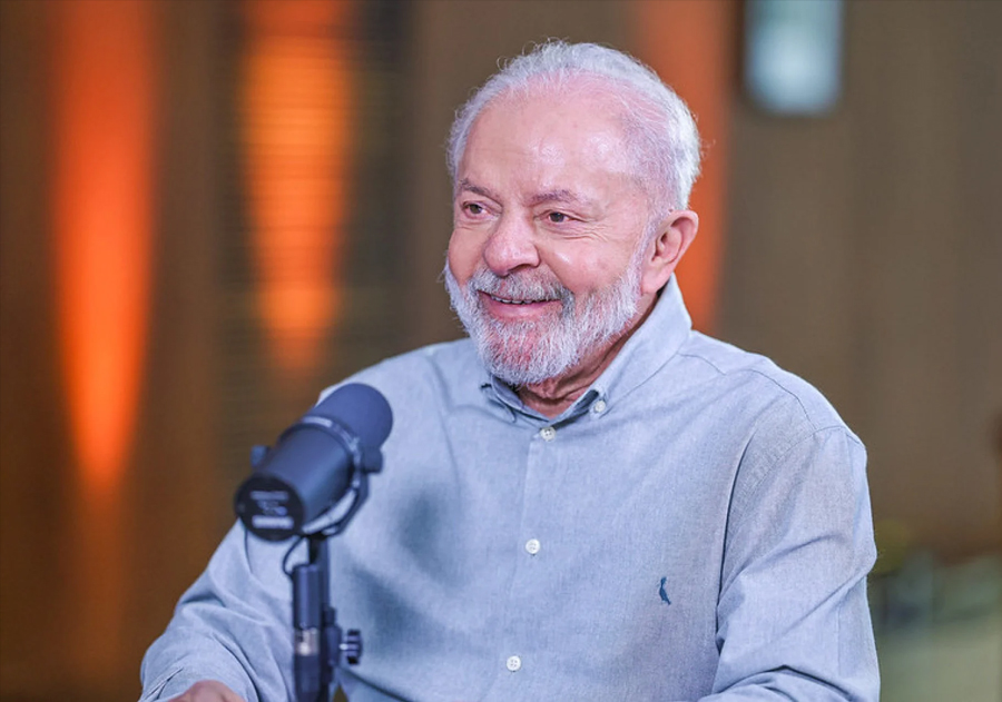 Lula agradece às orações e diz que trabalhará do Alvorada até recuperação