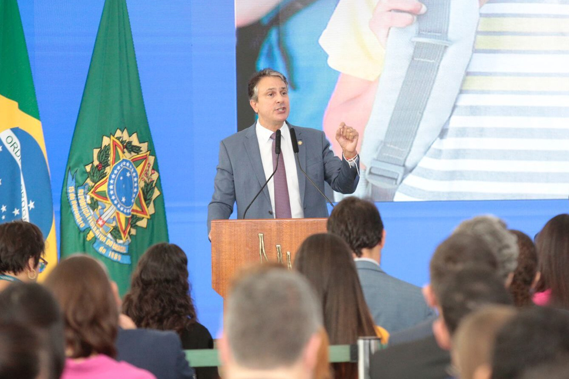 Quase 100% dos concluintes do ensino médio da rede pública no Ceará estão inscritos no Enem