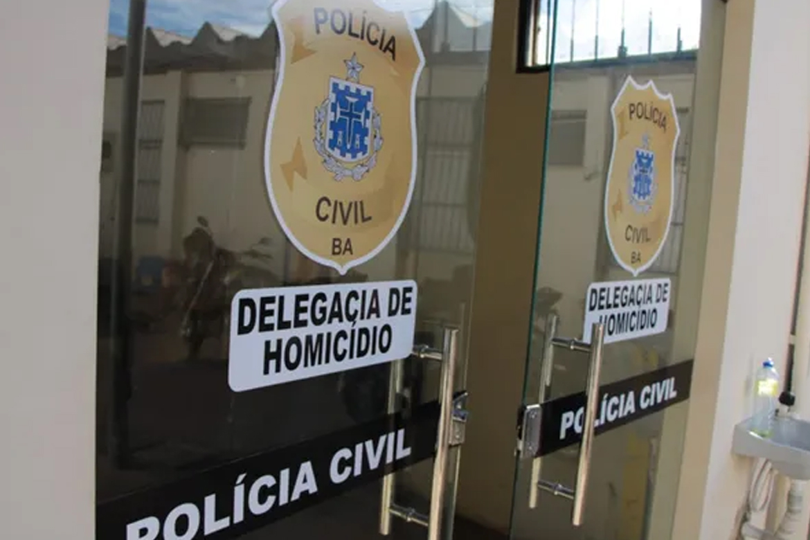 Recém-nascida passa mal e morre após beber chá