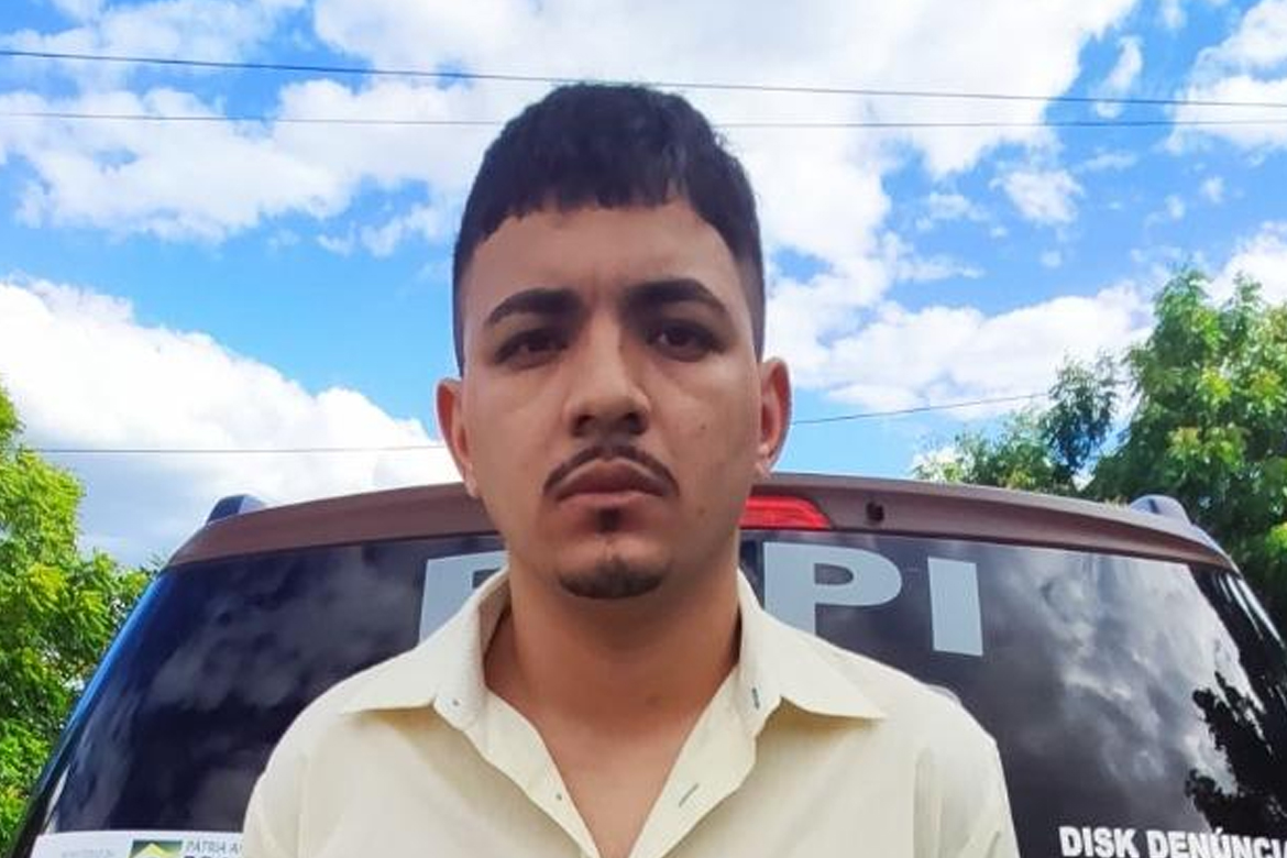 Chefe do Comando Vermelho que quebrou tornozeleira é preso em Crateús quando fugia para o RJ