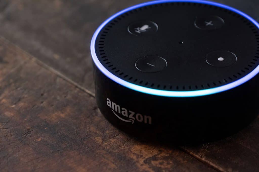 Assinatura da Alexa com IA deve chegar só em outubro