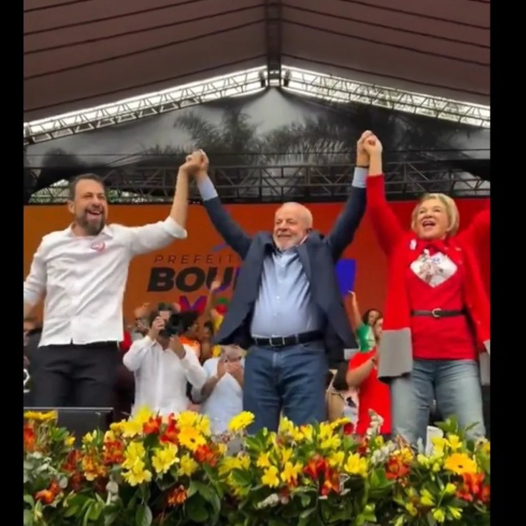 Lula faz primeiros comícios para a campanha de Boulos em SP