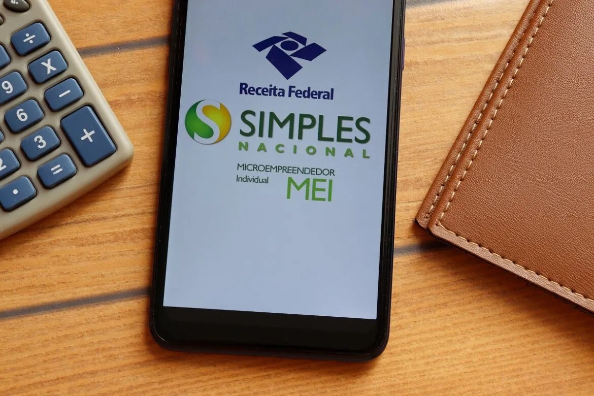Mais de 10 milhões de CPFs e CNPJs têm pendências na Receita Federal; veja o que fazer