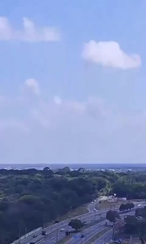 Avião da FAB cai em Natal-RN durante exercício aéreo