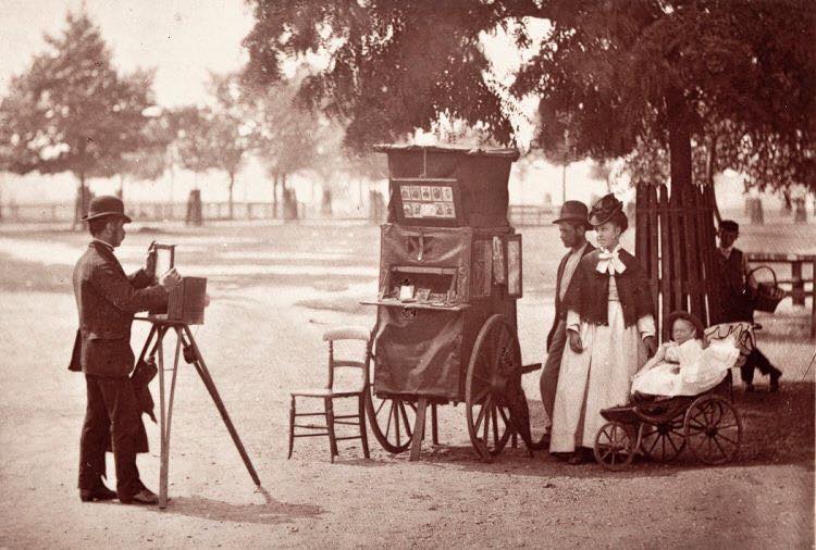 O que a história da fotografia diz sobre o ChatGPT?