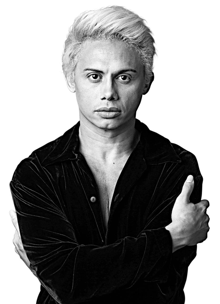 A protagonista de 'Maníaco do Parque' é um retrato do ideal jornalístico - Silvero Pereira