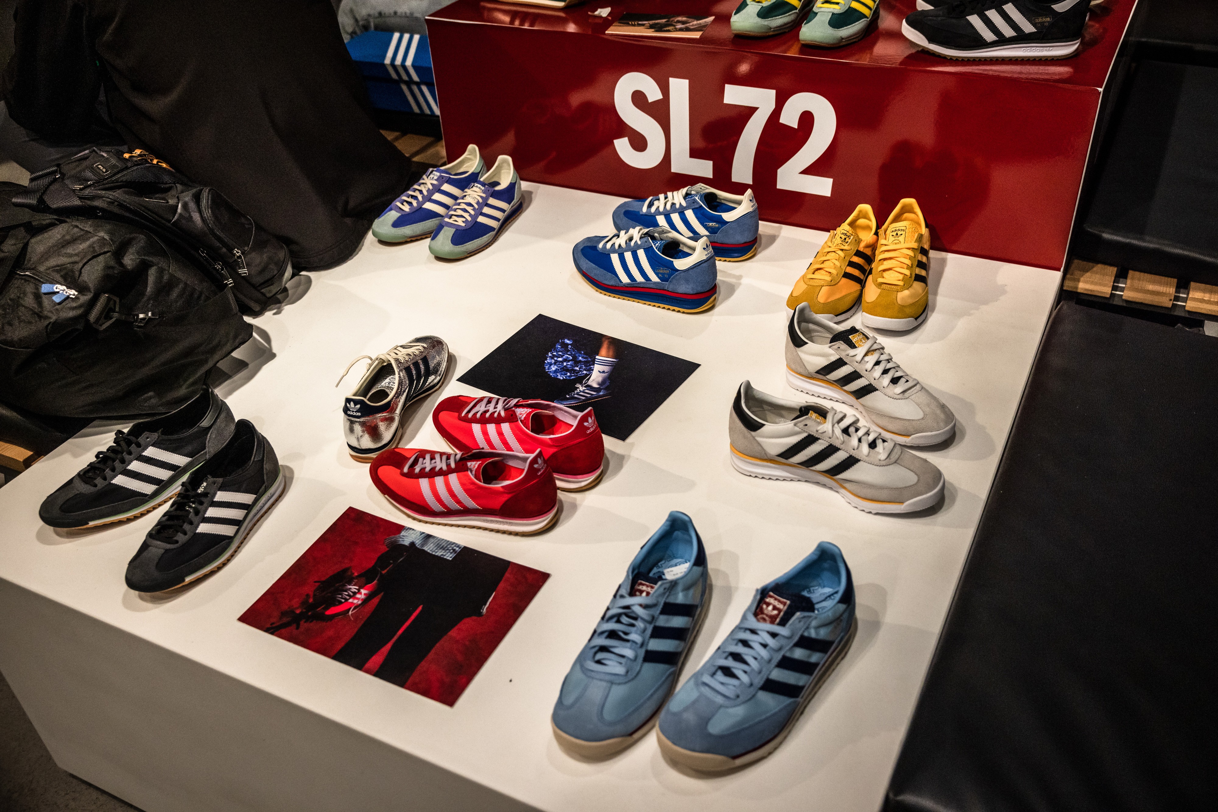 Adidas acelera recuperação de lucro no 3º trimestre, com aumento das vendas