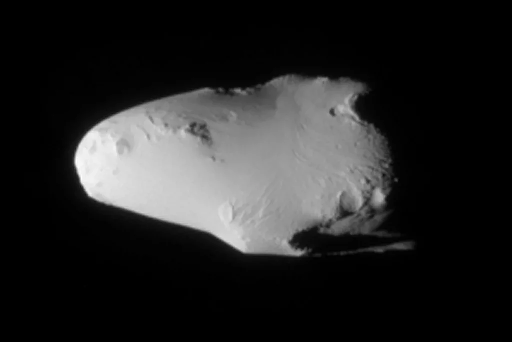 Análise indica que asteroide pode ser o primeiro troiano de Saturno