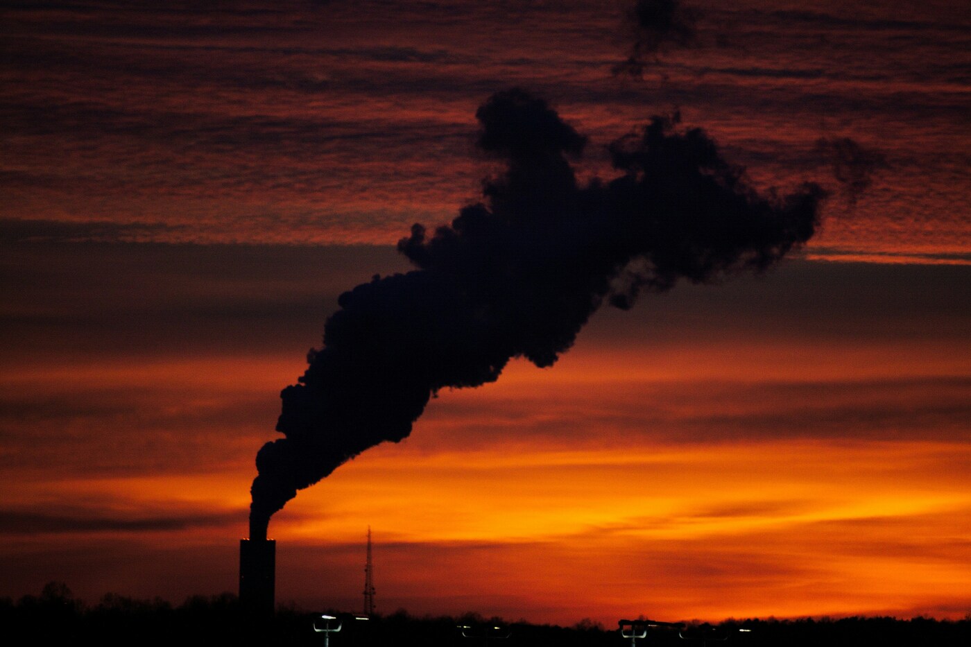 Conter aquecimento global a 1,5 °C requer ação sem precedentes