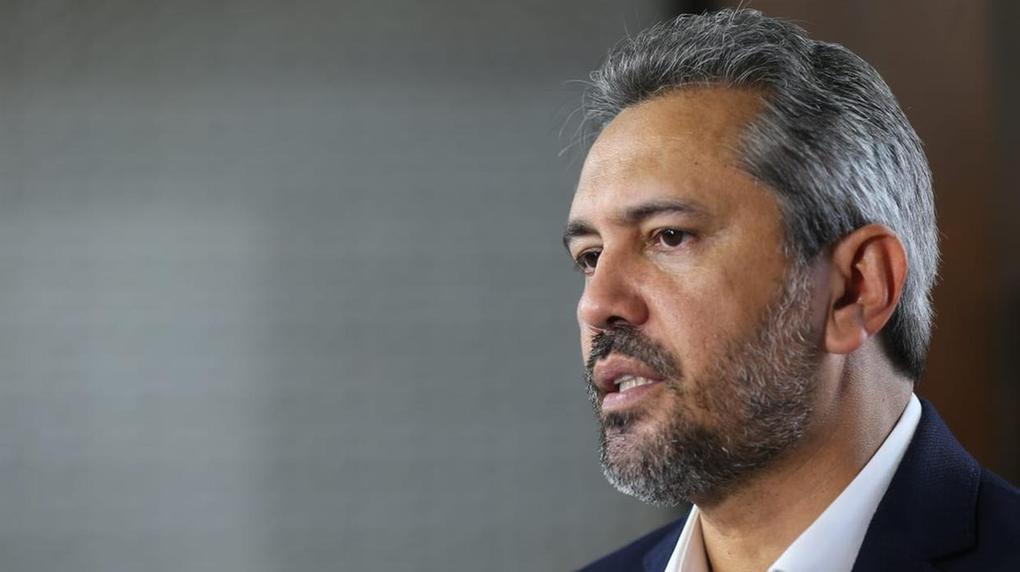 Elmano se pronuncia sobre ataque em escola de Pacajus: 'Continuar trabalho de prevenção' - PontoPoder