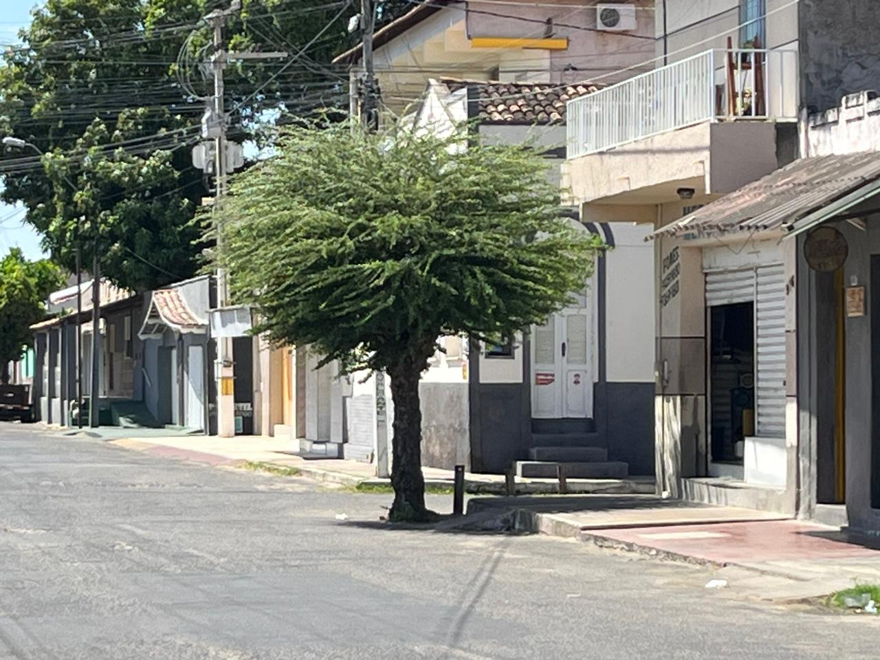 VENDEDOR SERRANO É VITIMA DE ASSALTO EM CRATEUS – Blog Tony Sales