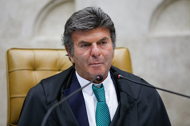 Ministro Luiz Fux suspende trecho da lei que limita publicidade de apostas