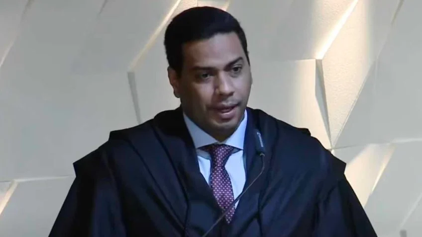 Ministro do TCU compra R$ 816 mil em cavalos