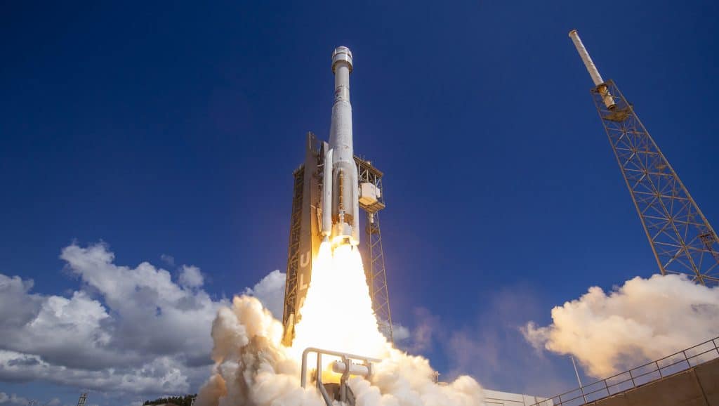 NASA anuncia voos de astronautas para 2025