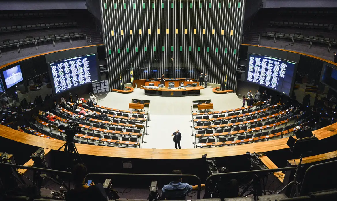 PT frustra Lira e definição sobre apoio ao sucessor é adiada