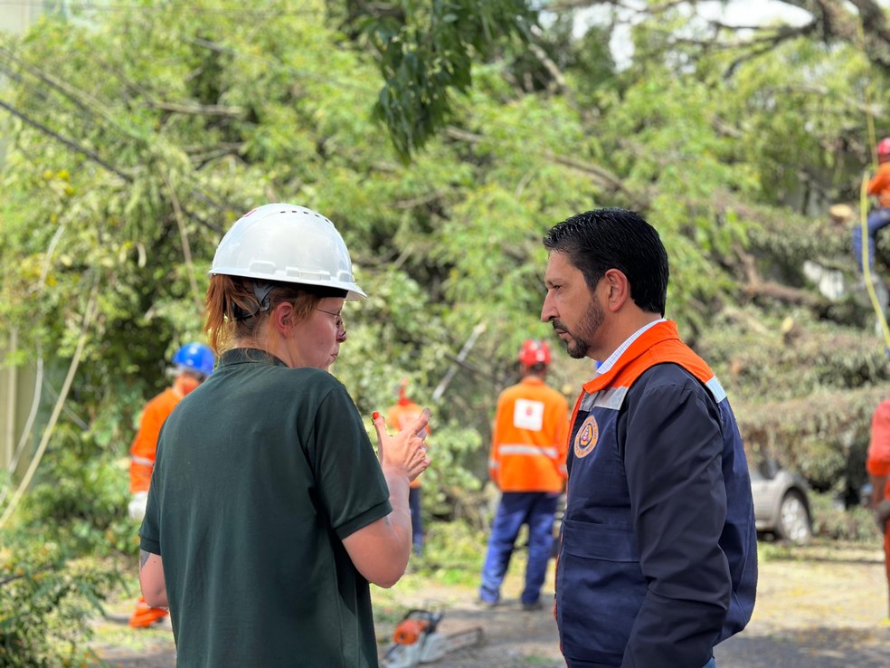 Prefeitura de SP contrata geradores e terá equipes de plantão para tempestade de sexta | Brasil