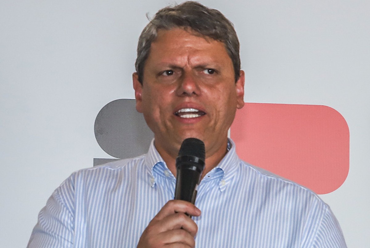 Não vai ter apagão da água em SP, diz Tarcísio sobre venda da Sabesp | Política