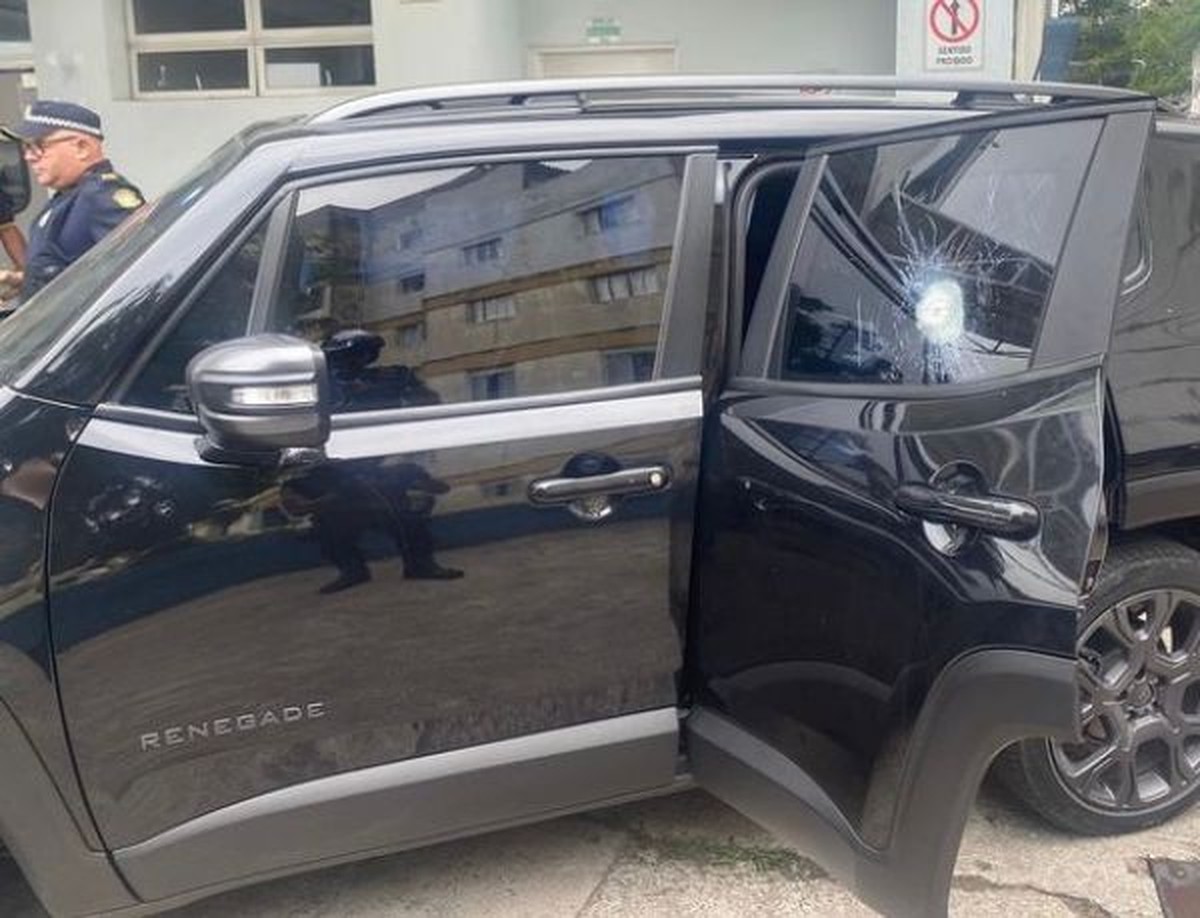Polícia encontra carros usados em atentado contra prefeito de Taboão da Serra (SP) | São Paulo