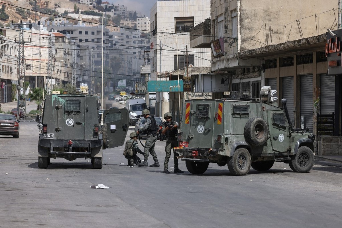 Ao menos onze pessoas morrem após um ataque aéreo no centro de Beirute, no Líbano | Mundo