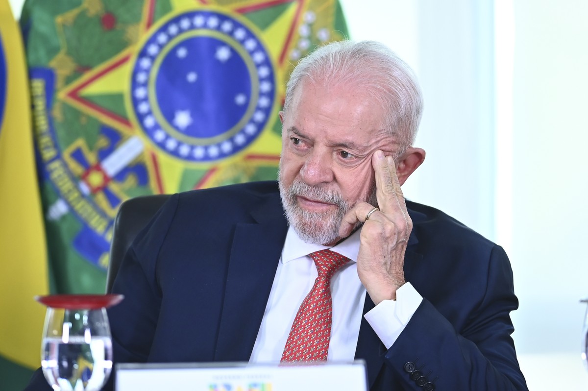 Nova reunião de Lula com ministros termina sem anúncio de corte de gastos e mercado reage à indefinição | Política