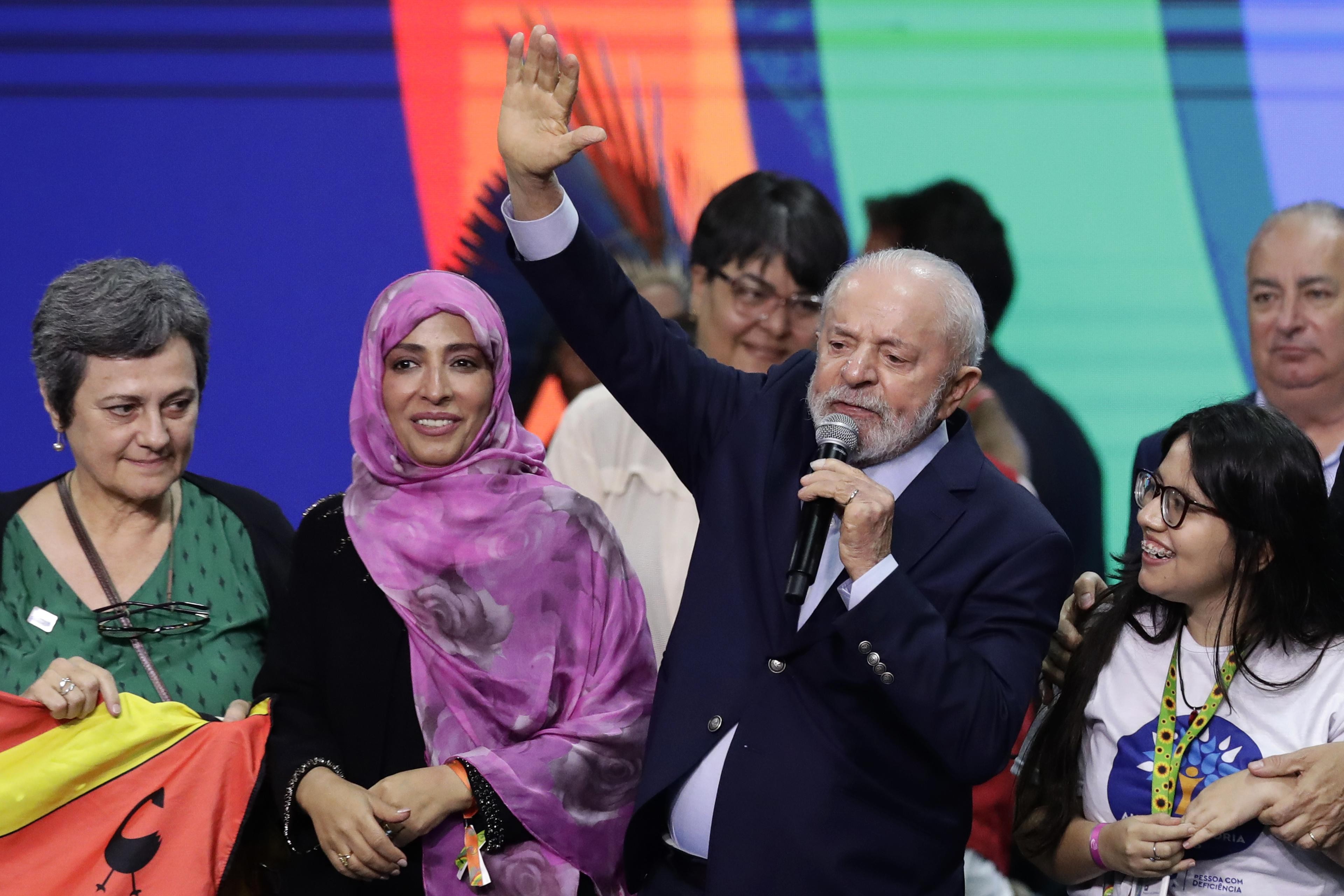 Nova agenda urbana depende de investimentos e reforma da governança global, diz Lula