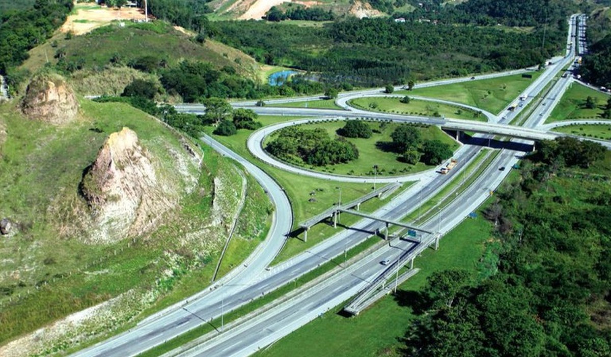 Ecorodovias registra lucro de R$ 262,5 milhões no 3º tri, alta de 19,9% | Empresas