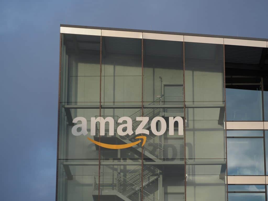 Amazon adia o lançamento da nova Alexa para 2025