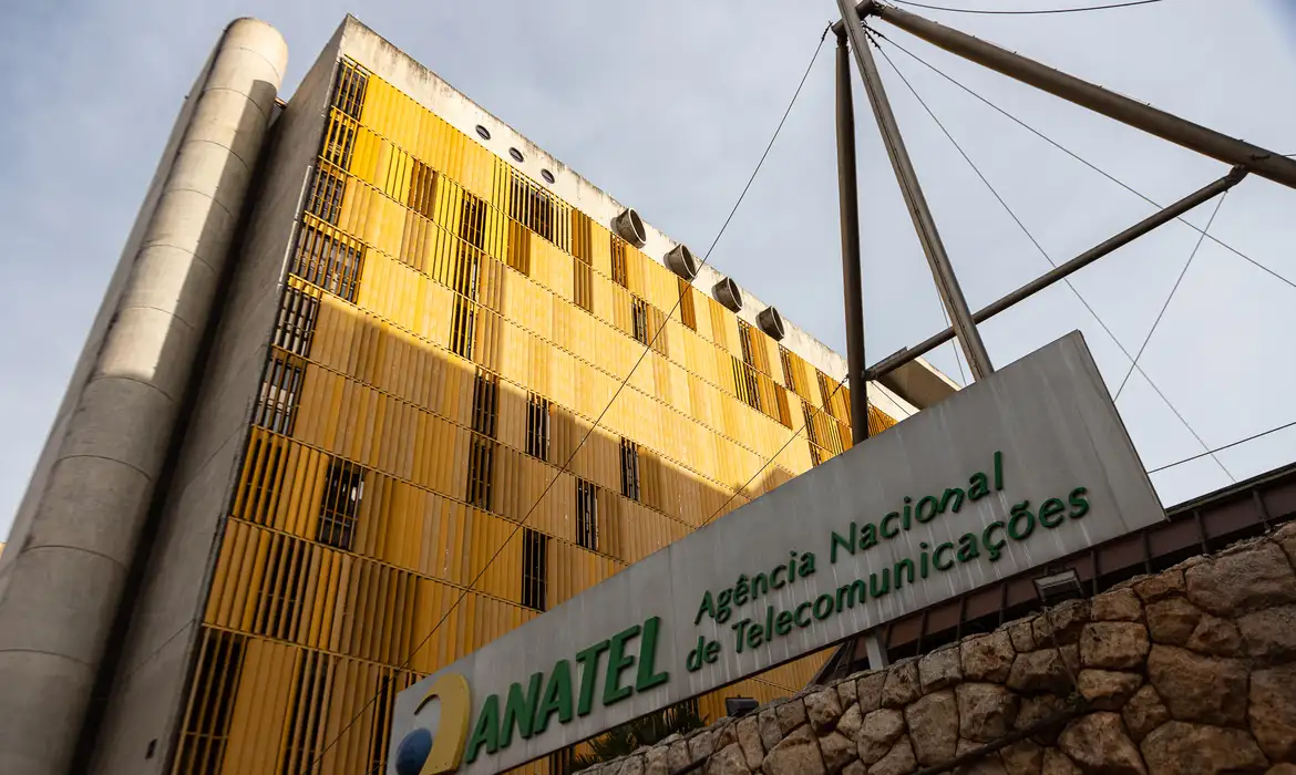 Anatel anuncia que 5G já pode ser ativado em todo o Brasil