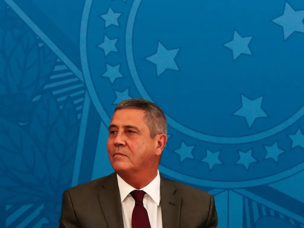 Braga Netto diz que 'golpe dentro do golpe' é fantasia e reitera lealdade a Bolsonaro | Política