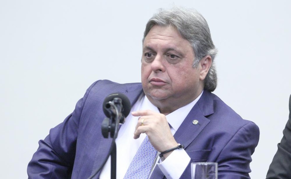 Deputados podem votar relatório preliminar da LDO nesta quarta-feira | Política