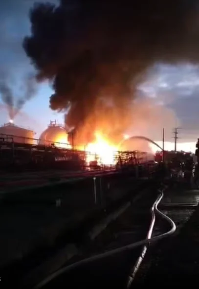 Explosão na fábrica da Braskem causa incêndio na Bahia