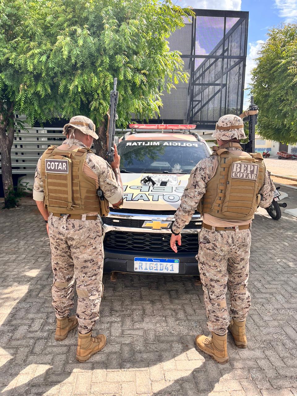 COTAR REALIZA PRISÃO POR TRÁFICO DE DROGA E POSSE IRREGULAR DE ARMA DE FOGO EM INDEPENDÊNCIA – Blog Tony Sales