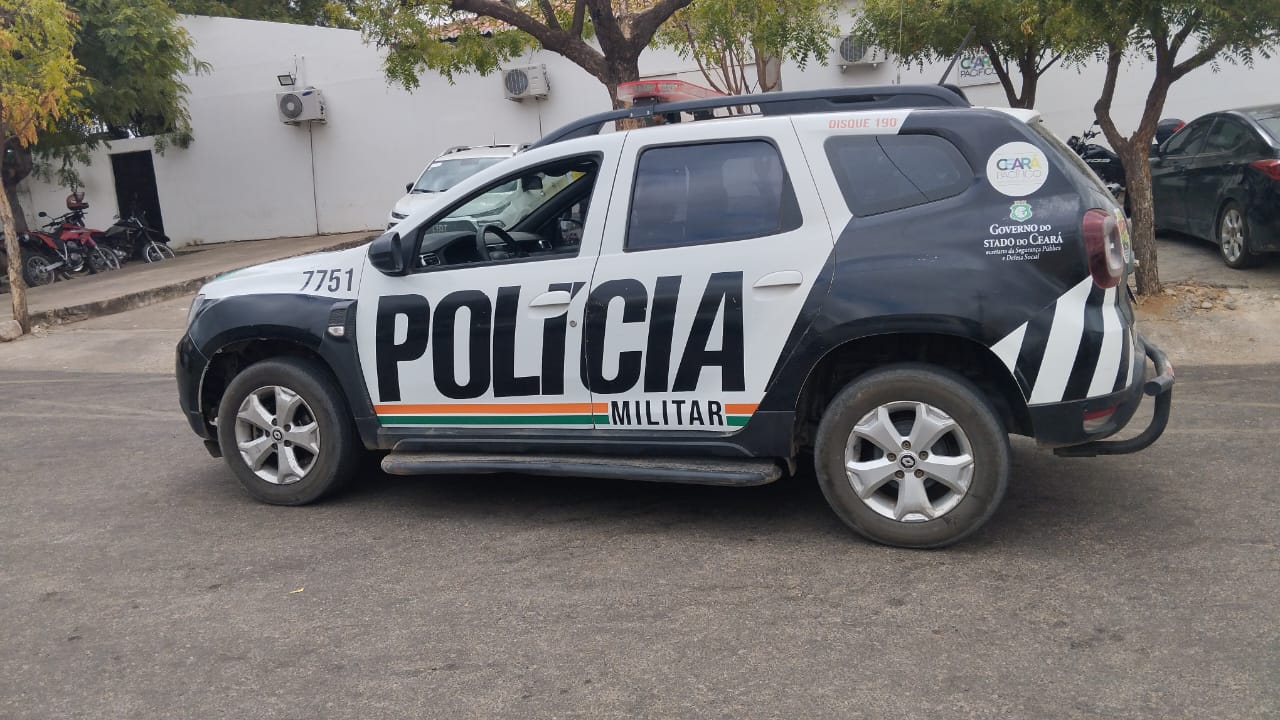 Força Tática apreende menor acusado de ter matado jovem em Crateus – Blog Tony Sales