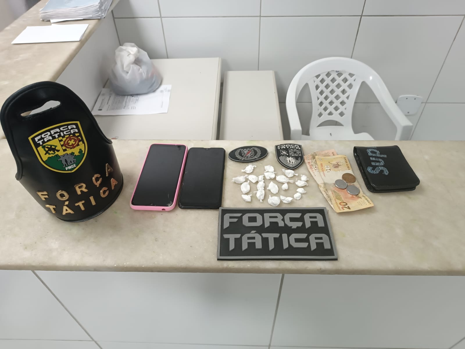 Força Tática prende dupla acusada de tráfico de drogas em Crateús – Blog Tony Sales