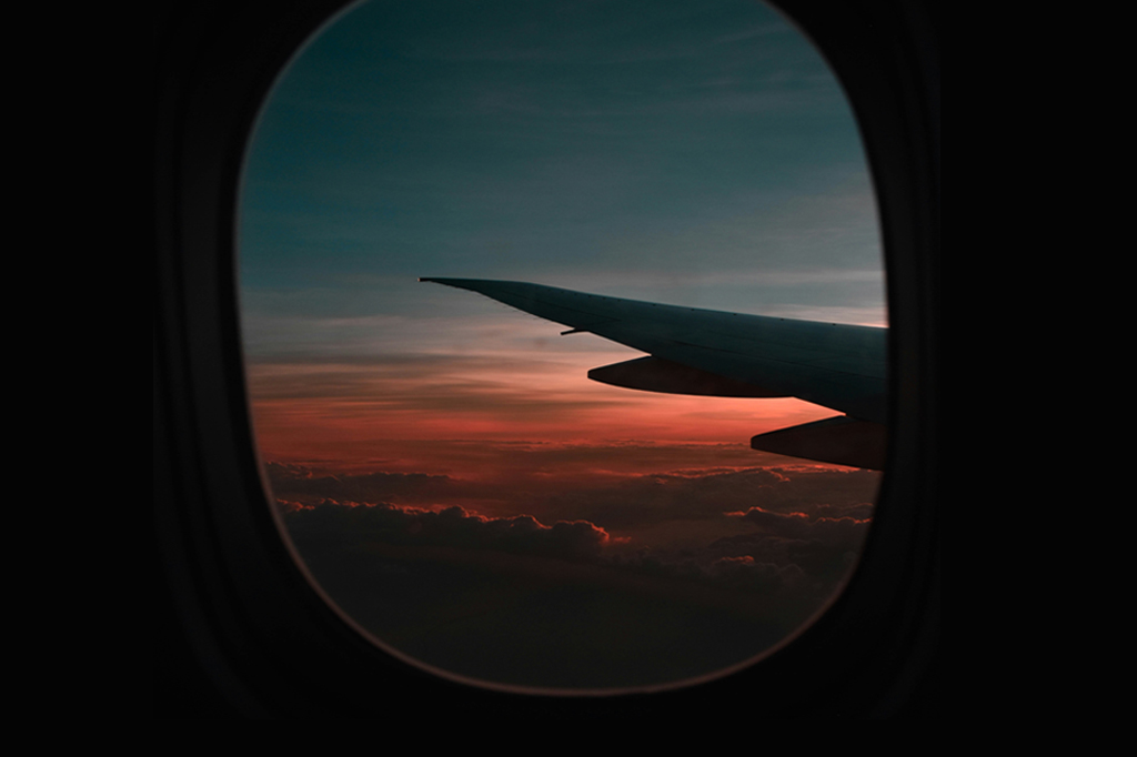 Por que as aeromoças pedem para abrirmos as janel...