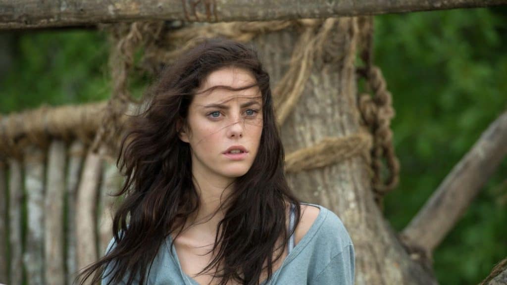 Quem é Kaya Scodelario, atriz que participa da série Senna?