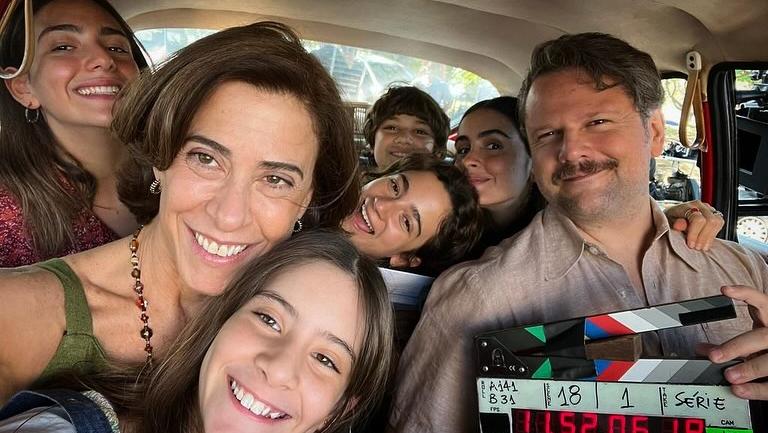 Selton Mello celebra marca de 2 milhões de espectadores em 'Ainda Estou Aqui' - Zoeira