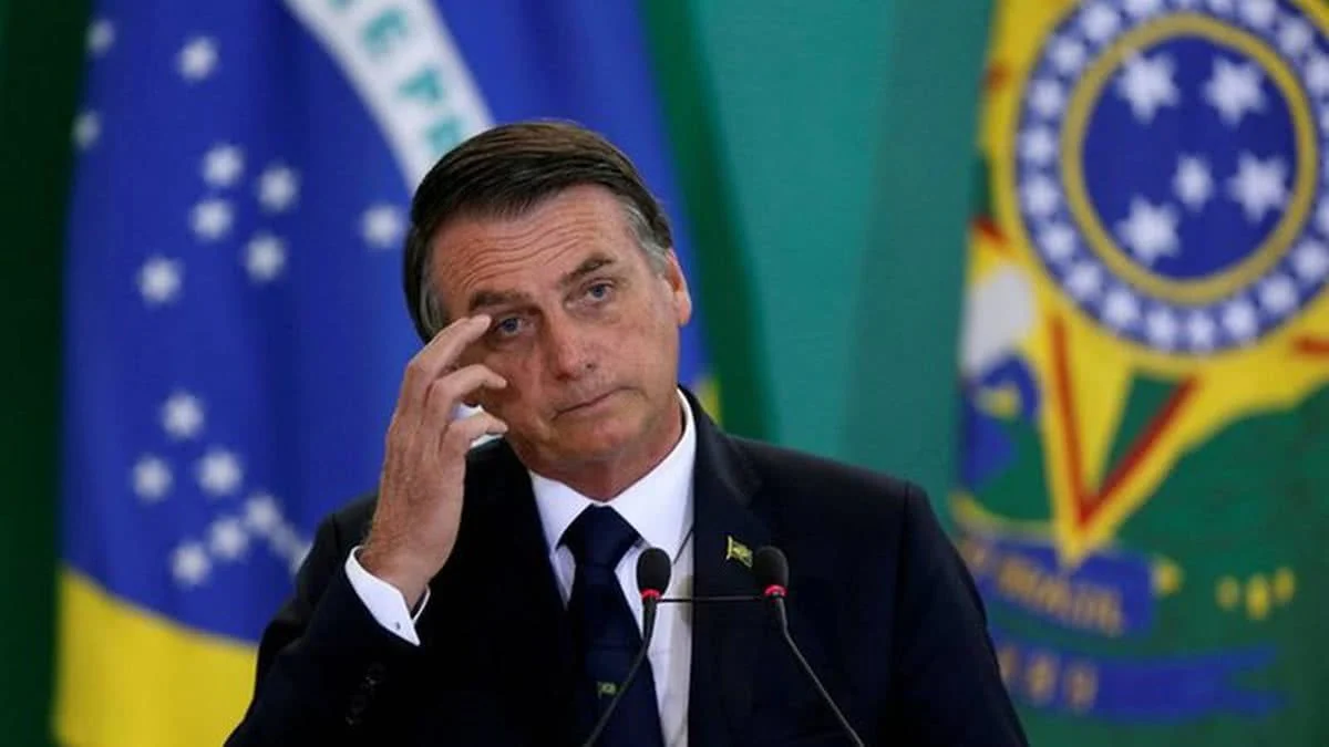 Tarcisio 'passou pano' para seu chefe Bolsonaro