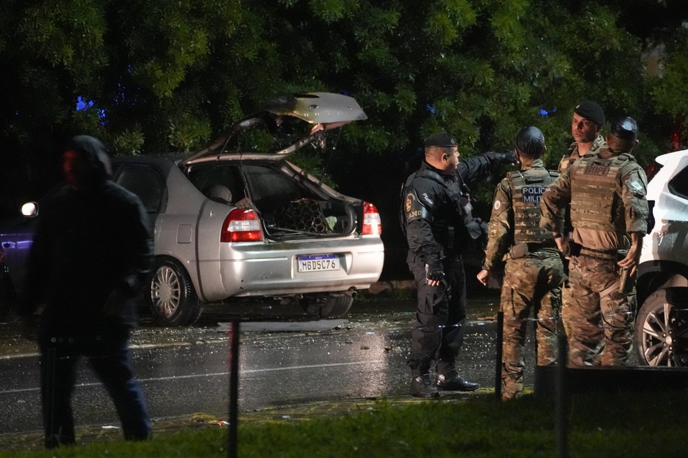 Homem que morreu após explosão tentou entrar no STF, diz governadora em exercício do DF | Política