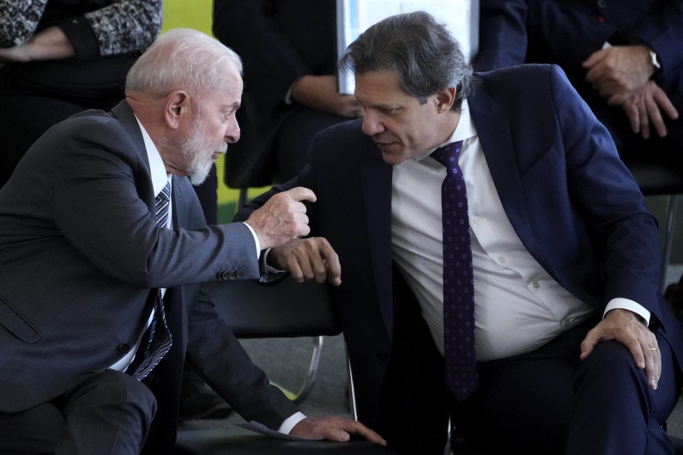Lula deve voltar a discutir corte de gastos com Haddad | Política
